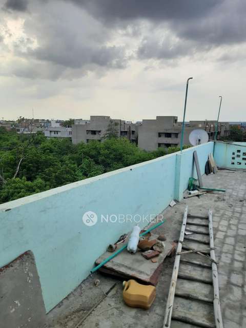 1 BHK Flat In Dda Janta Flats For Sale  In Vivek Vihar