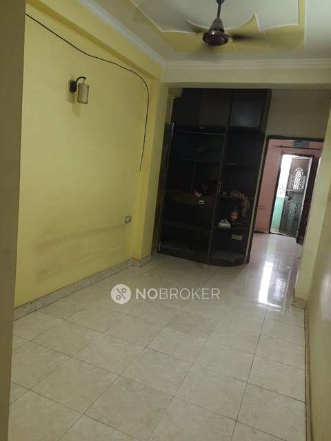 1 BHK Flat In Dda Janta Flats For Sale  In Vivek Vihar