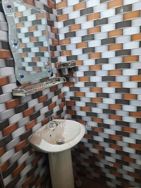 1 BHK Flat In Dda Janta Flats For Sale  In Vivek Vihar