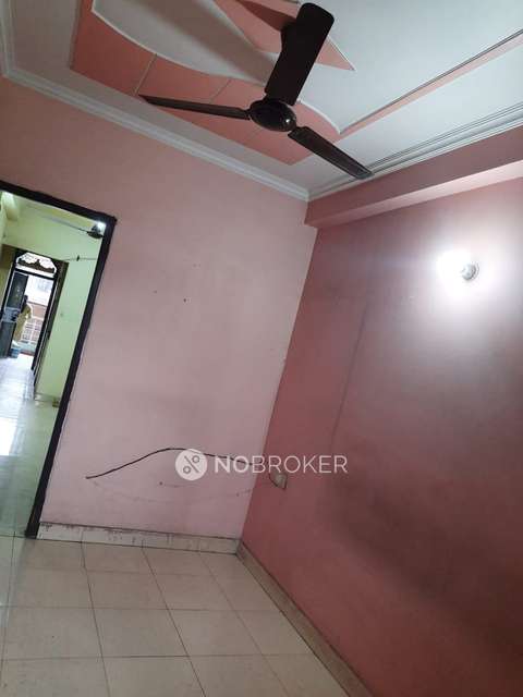 1 BHK Flat In Dda Janta Flats For Sale  In Vivek Vihar