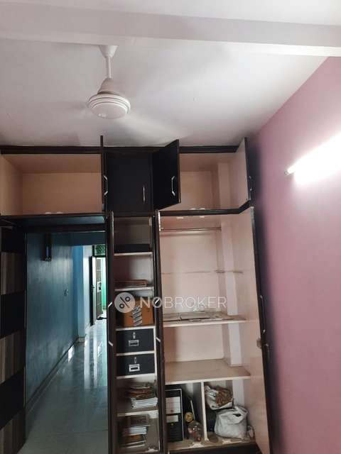 1 BHK Flat In Dda Janta Flats For Sale  In Vivek Vihar