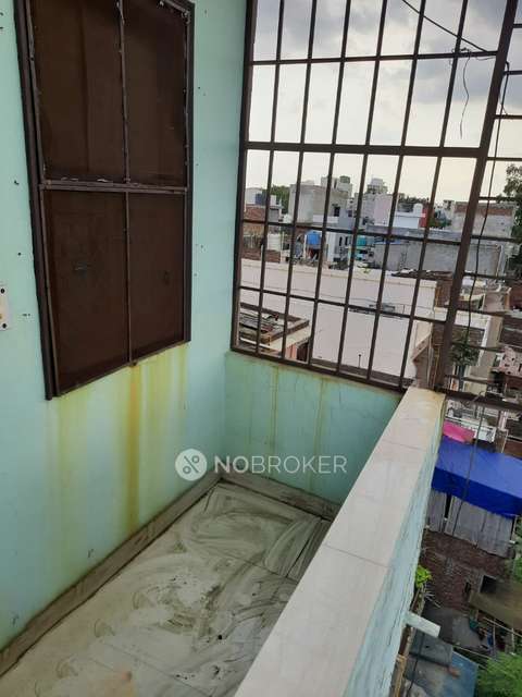 1 BHK Flat In Dda Janta Flats For Sale  In Vivek Vihar