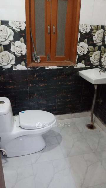 2 BHK Flat In Rwa Om Vihar For Sale  In Uttam Nagar