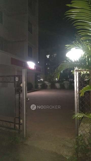 1 BHK Flat In Studio High 5 For Sale  In Dhamote