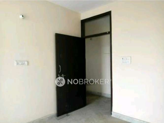 2 BHK Flat In Standalone Building  For Sale  In Tilak Nagar, 