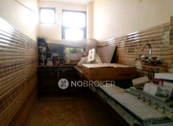 2 BHK Flat In Standalone Building  For Sale  In Tilak Nagar, 