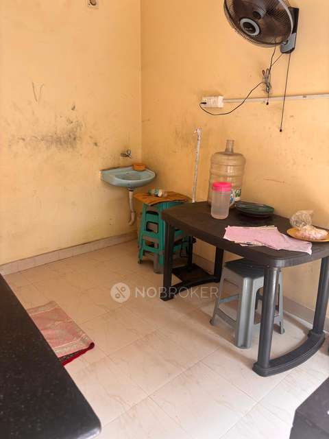 Shop in Palavanthangal, Chennai for Rent 