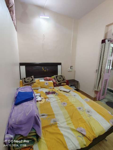 1 BHK Flat In   Datta Niwas Building  For Sale  In Thane West