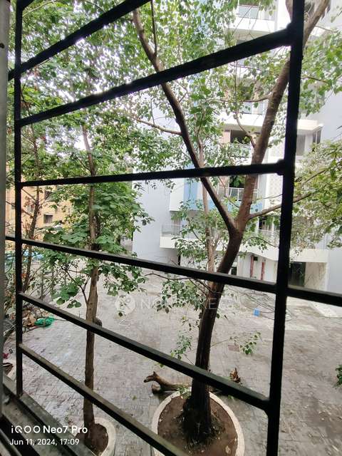 1 BHK Flat In   Datta Niwas Building  For Sale  In Thane West