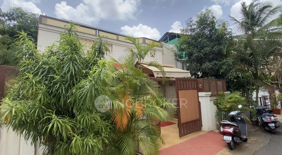 4 BHK Villa In Hill Top Chs  For Sale  In Goregaon
