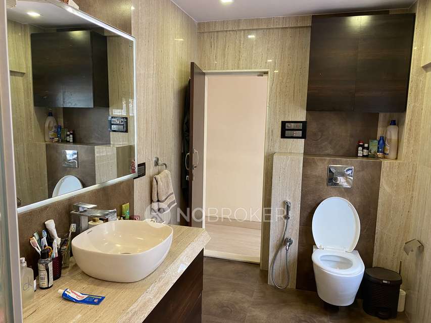 4 BHK Villa In Hill Top Chs  For Sale  In Goregaon