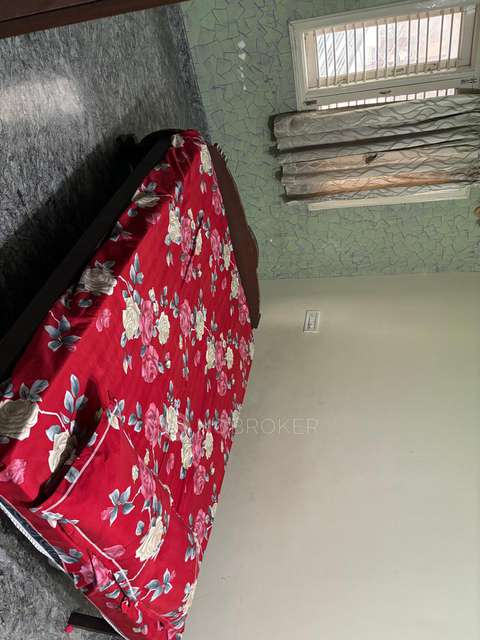 4+ BHK House For Sale  In Begur