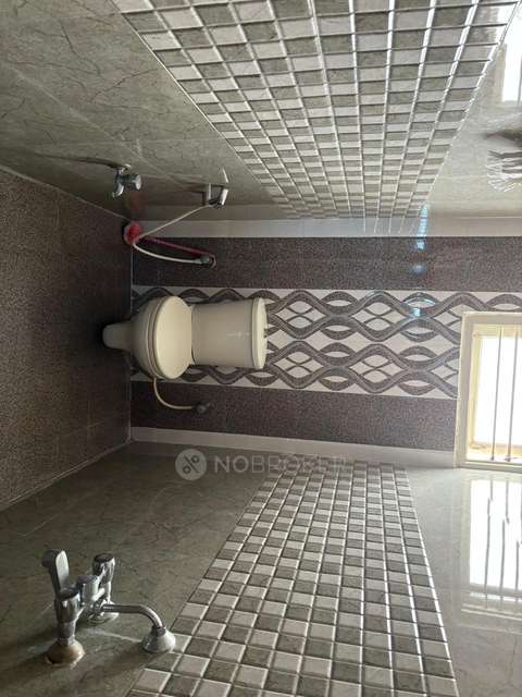 4+ BHK House For Sale  In Begur