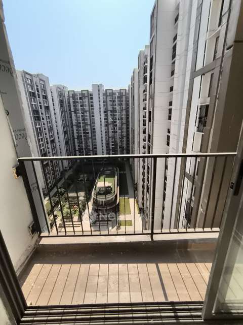 2 BHK Flat In Runwal My City  For Sale  In Dombivali East