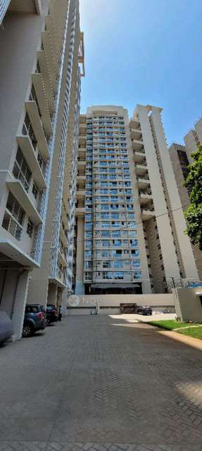 1 BHK Flat In Ao Realty Excellente For Sale  In Mulund 