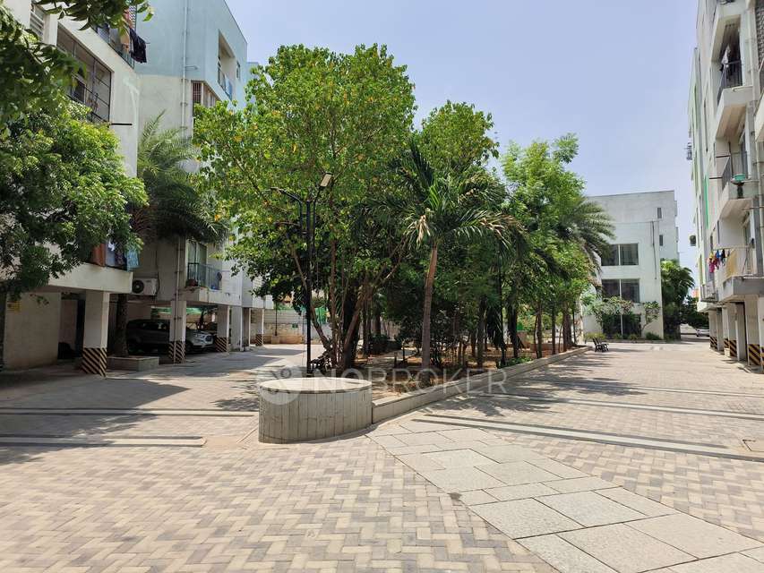 2 BHK Flat In Bbcl Navarathina Apartments For Sale  In Ambattur