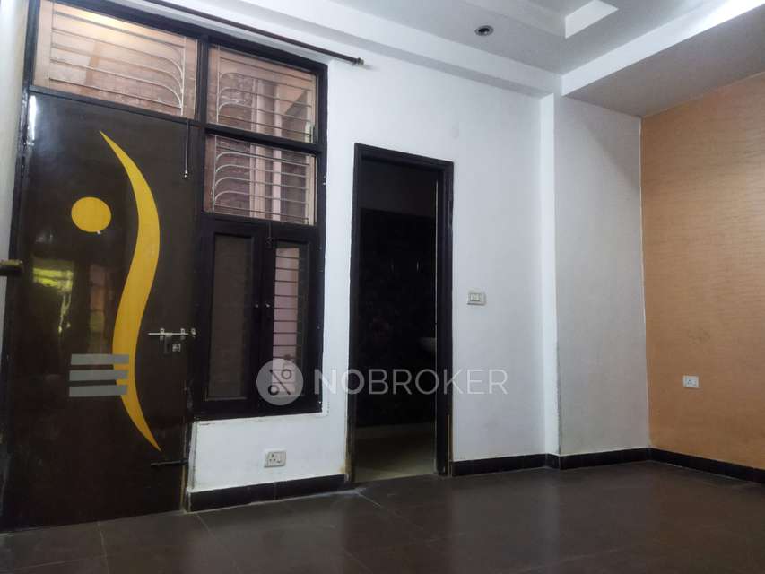 4 BHK Flat In Builder Floor For Sale  In Indirapuram Shakti Khand 4