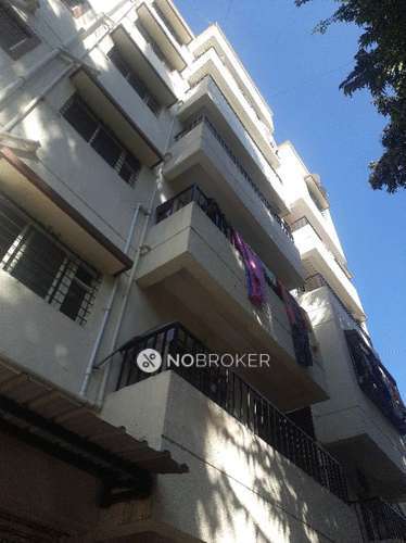 2 BHK Flat In Lalit Building For Sale  In Hingne Khurd