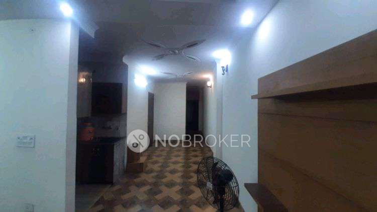 2 BHK Flat In Apartment For Sale  In Shahdara