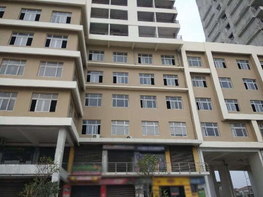 Shop in Golfforeste Apartments, Greater Noida for Rent 