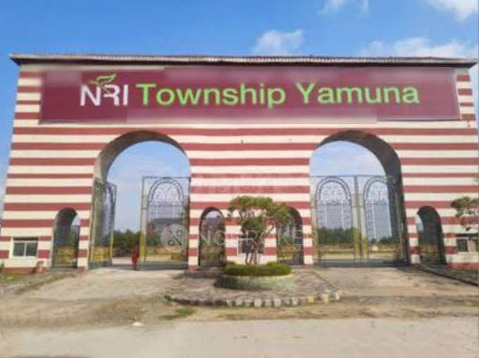 Plot For Sale  In Nri Township  In Chi V, 