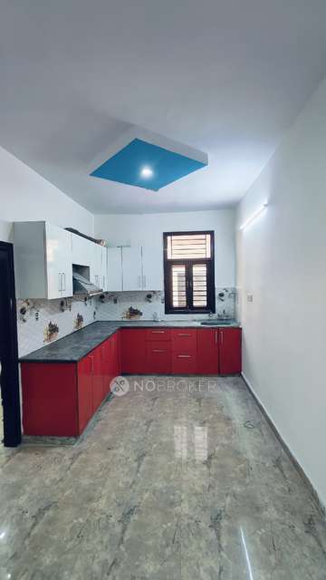 3 BHK Flat In Om Vihar Phase Iv For Sale  In Hastsal