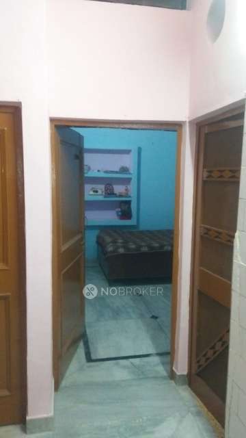 4 BHK House For Sale  In Manglapuri 