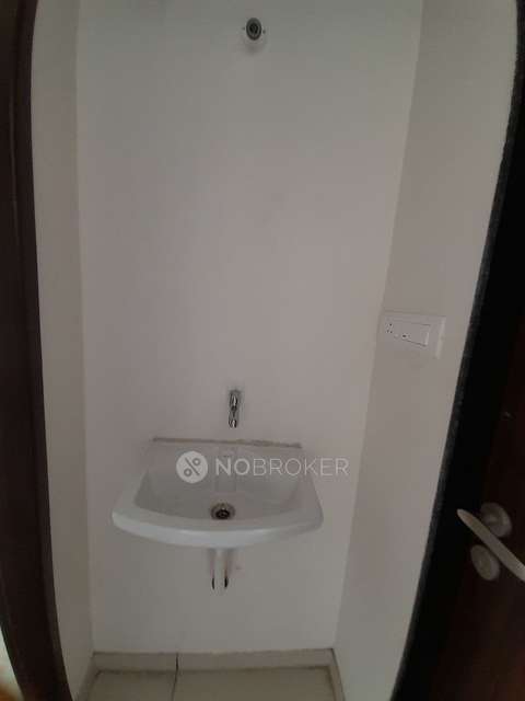 2 BHK Flat In Vilas Javdekar Yashone Infinitee for Rent  In Pimpri-chinchwad