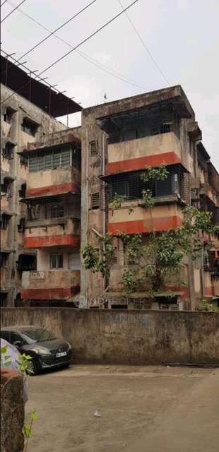 2 BHK Flat In Raj Niketan Chs  For Sale  In Ulhasnagar - Iv