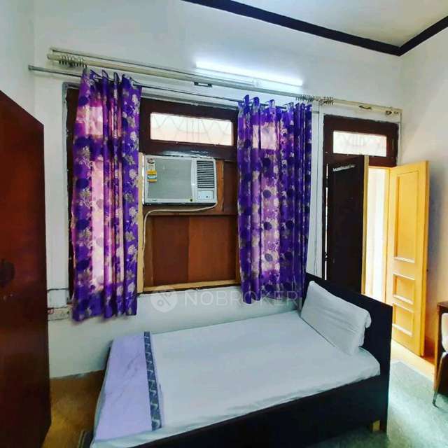 PG for Girls in Kamala Nagar