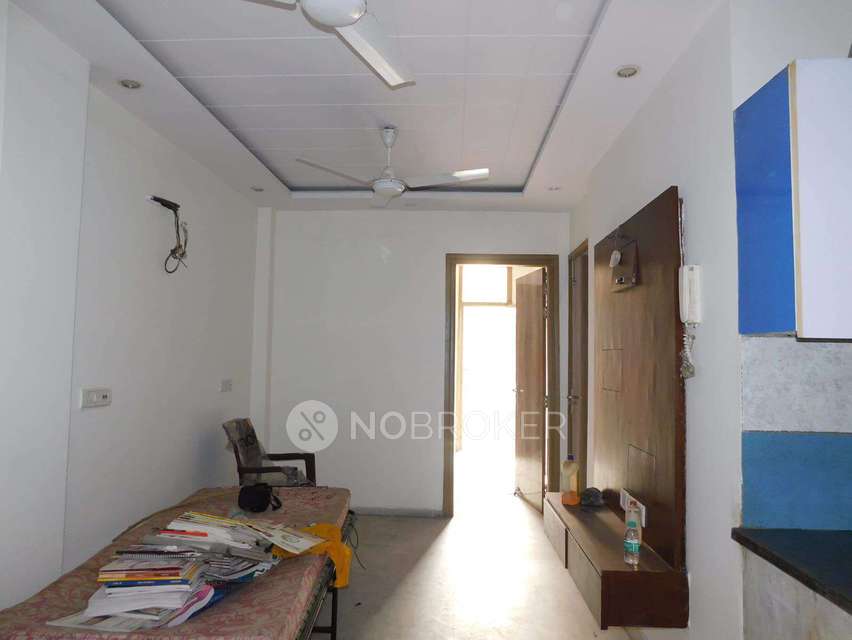 2 BHK Flat In Apartent  For Sale  In Rohini