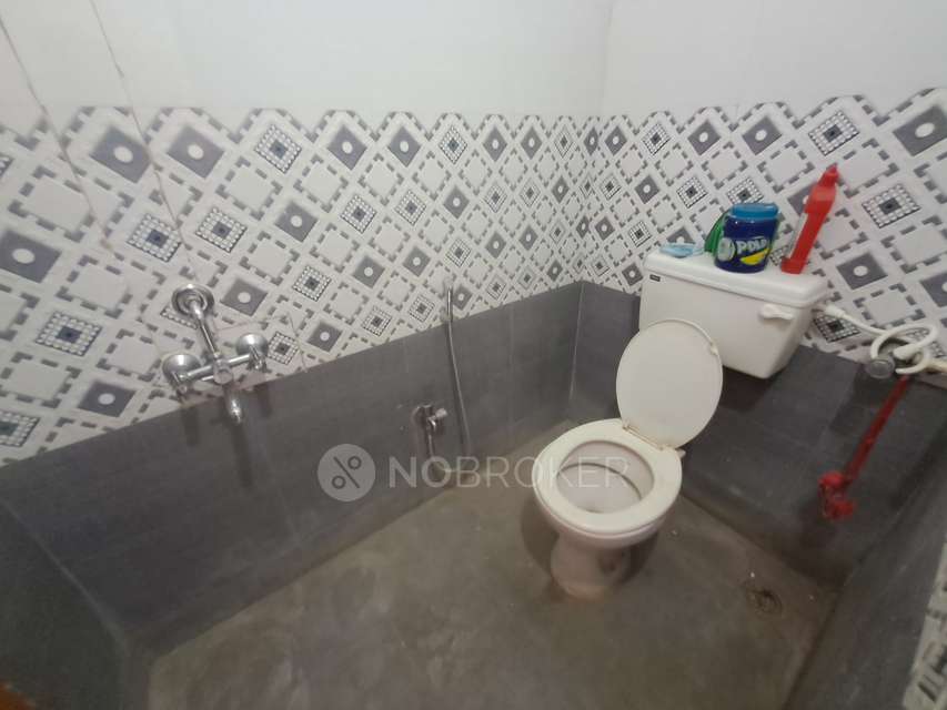 2 BHK Flat In Sree Sai Arcade For Sale  In Malkajgiri