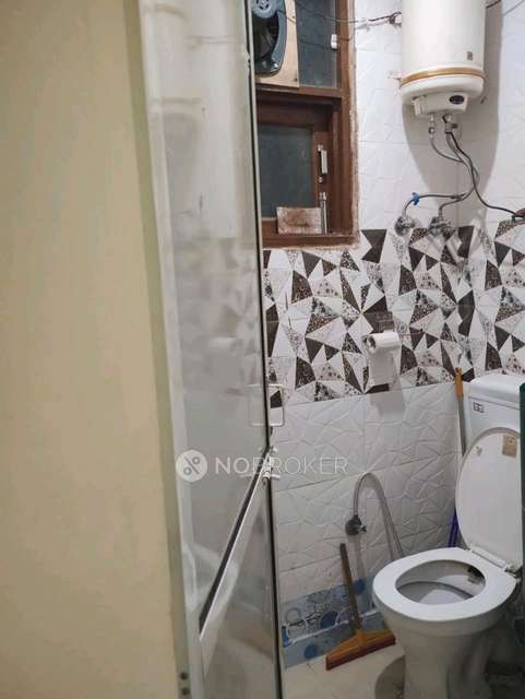 1 BHK Flat In Tyagi Apartment For Sale  In Mehrauli