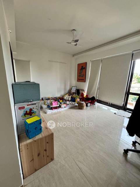 3 BHK Flat In Kaypee Grandeur For Sale  In Indiranagar