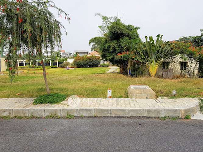 Plot For Sale  In  Attibele