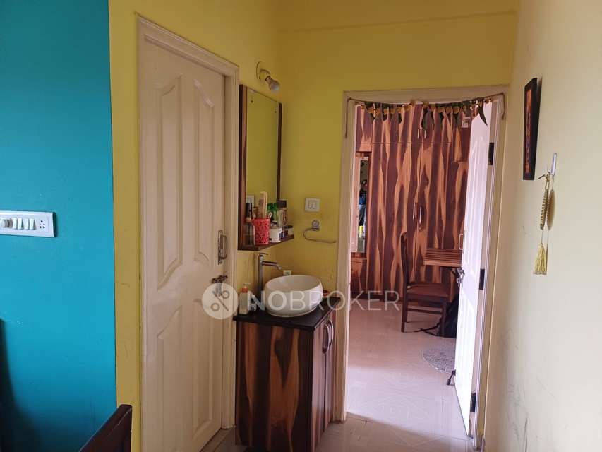 2 BHK Flat In Slv Nice View For Sale  In Basapura