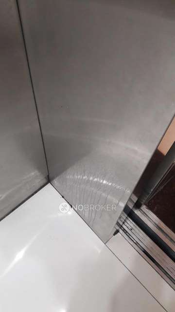 2 BHK Flat In Wadhwa Residency For Sale  In Ghatkopar West