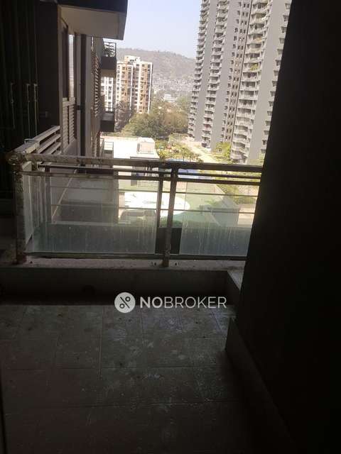 2 BHK Flat In Wadhwa Residency For Sale  In Ghatkopar West