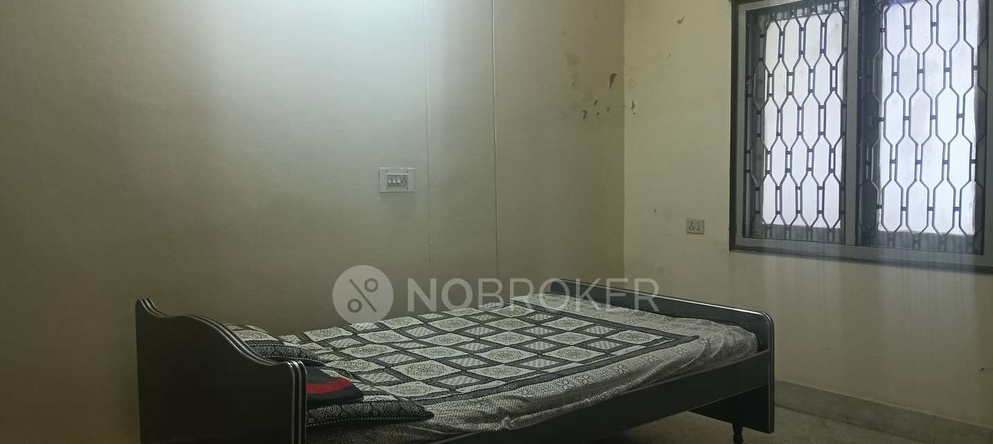 2 BHK Flat In Sri Satya Sai Apartments, Kamalapuri Colony For Sale  In  Sri Nagar Colony, Krishna Nagar, Hyderabad