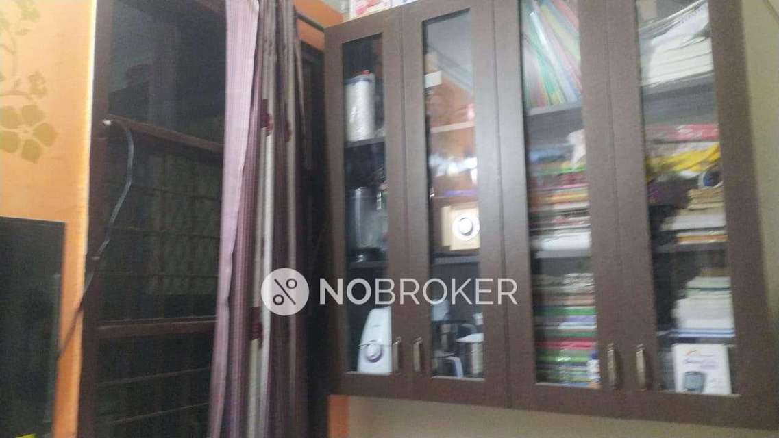 2 BHK Flat In Lohiya Apartment -2 for Rent  In Mehrauli