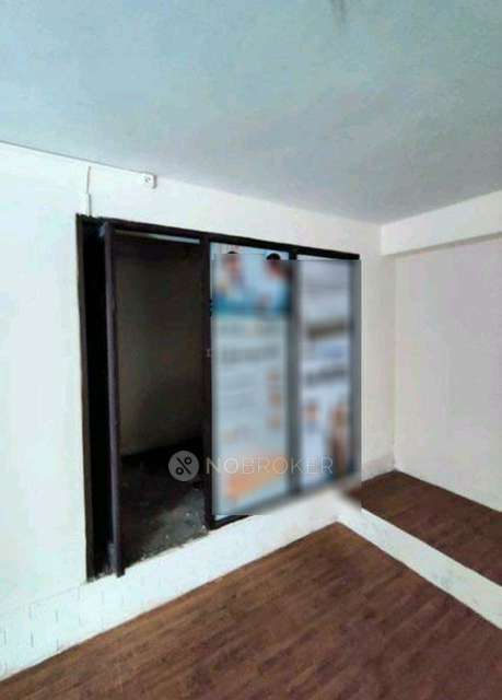 Office Space in Dashbhuja Mandir, Pune for sale 