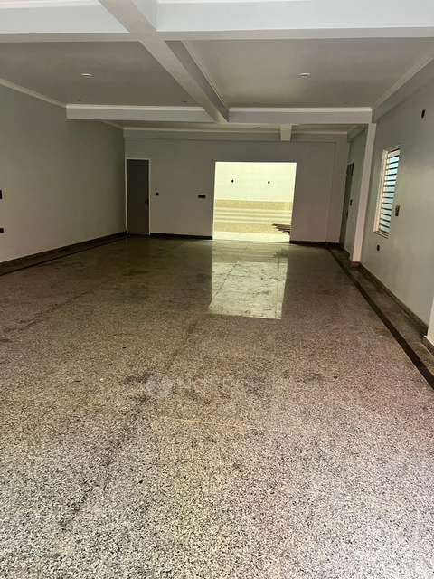 Office Space in Govindpuram, Ghaziabad for Rent 