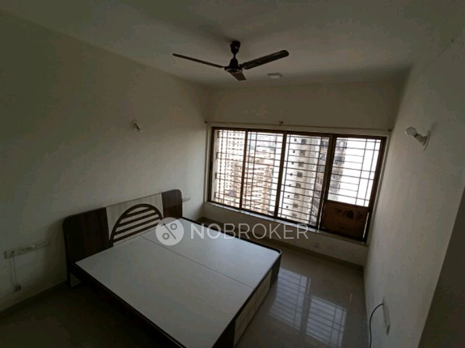 Raheja Tipco Heights Rani Sati Marg, Malad East Rent WITHOUT BROKERAGE Semifurnished 2 BHK