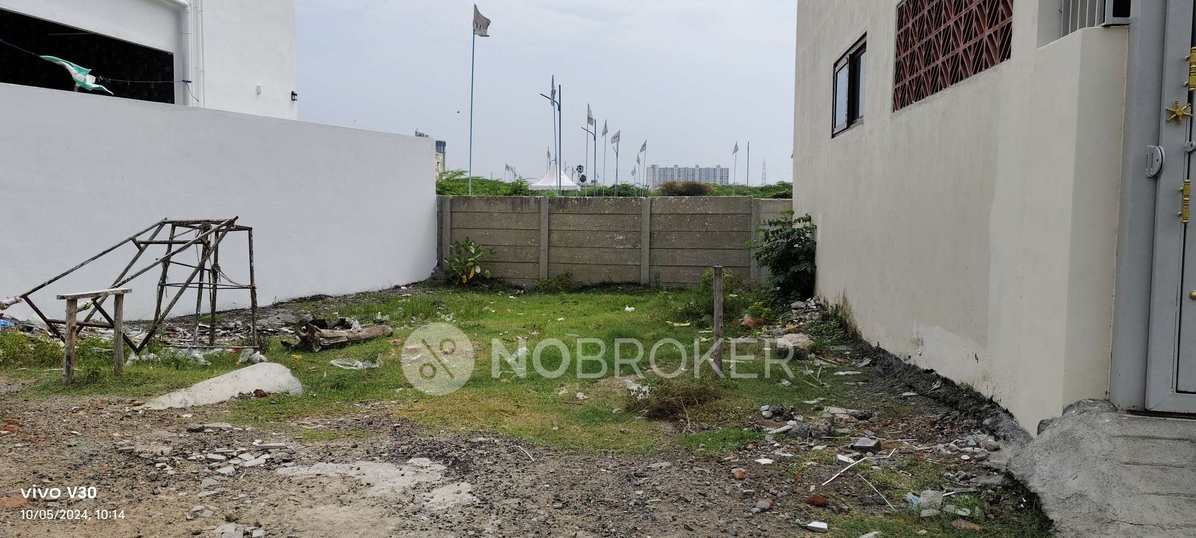 Plot For Sale  In Semmancheri