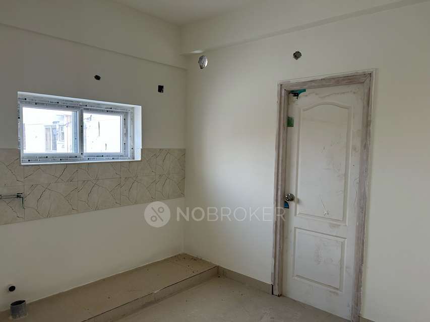 2 BHK Flat In Alpine Gmr Spring Field For Sale  In Kompally