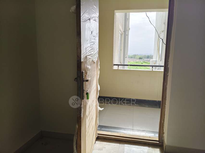 2 BHK Flat In Alpine Gmr Spring Field For Sale  In Kompally