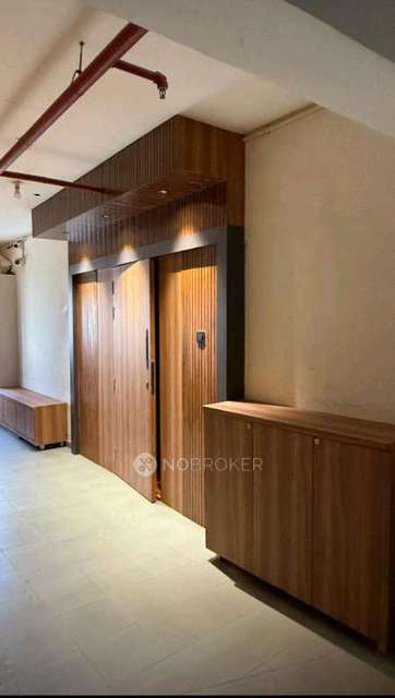 Office Space in Kandivali West, Mumbai for Rent