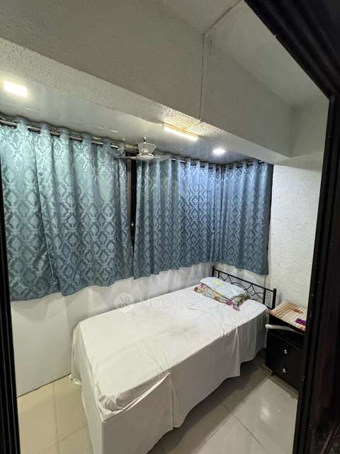 2 BHK Flat In Vaishnavi Park Phase 2 For Sale  In Kalyan East