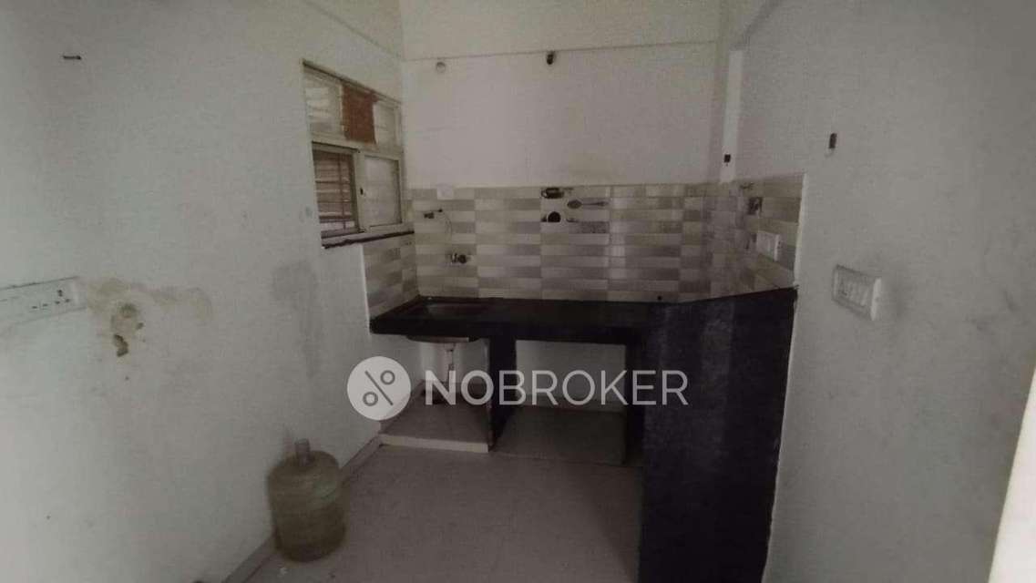 1 BHK Flat In Freesai Sky Society For Sale  In Ganesh Mandir Chowk