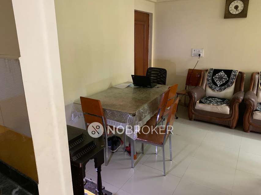 2 BHK Flat In Teakwood Chs For Sale  In Mulund West